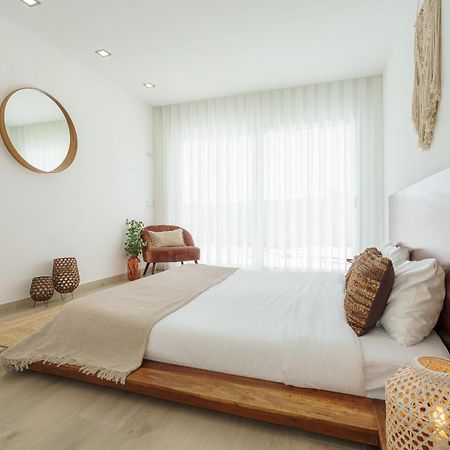 Beach Villa With Ocean View ロウリニャン エクステリア 写真