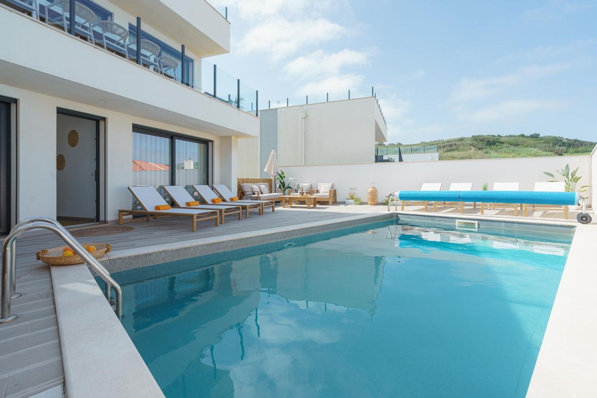 Beach Villa With Ocean View ロウリニャン エクステリア 写真